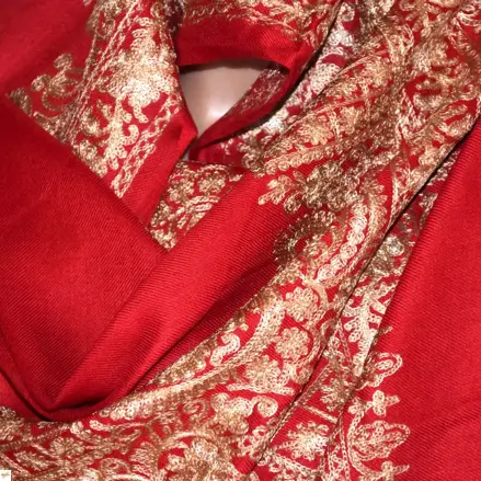 Šál exclusive vyšívaný 35