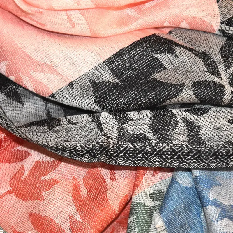 Šál tkaný vzor 44