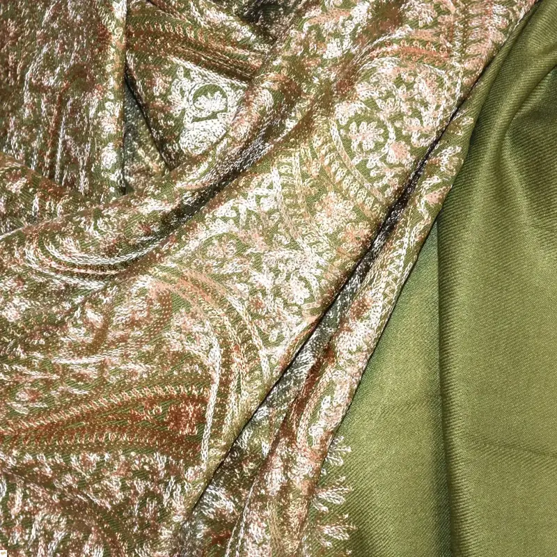 Šál exclusive vyšívaný 17